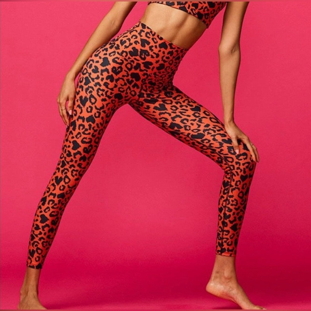 BEACH RIOT Piper Legging Love Red LEOPARD SIZE LARGE L